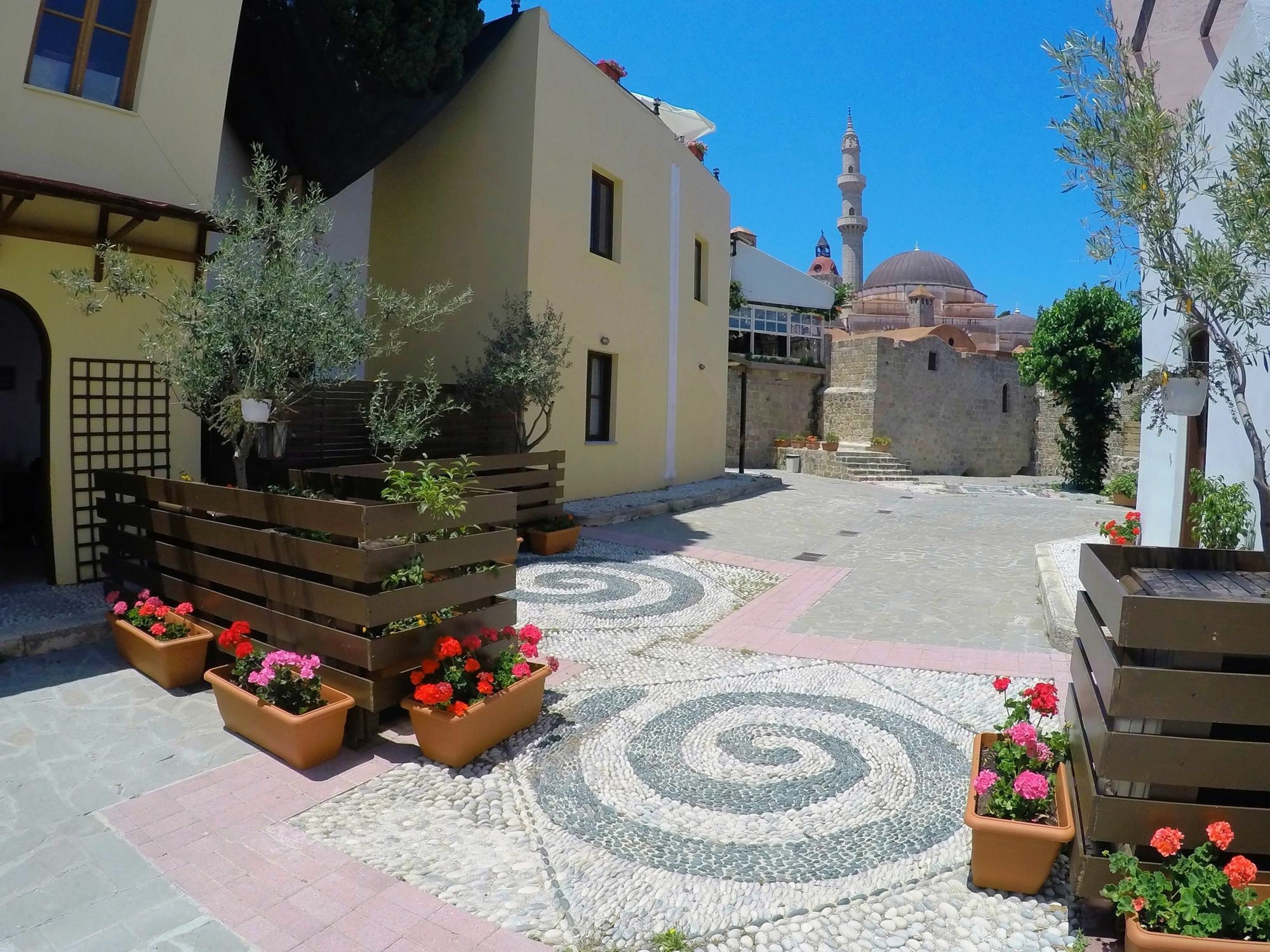 Mulberry Suites Rhodes City Екстериор снимка