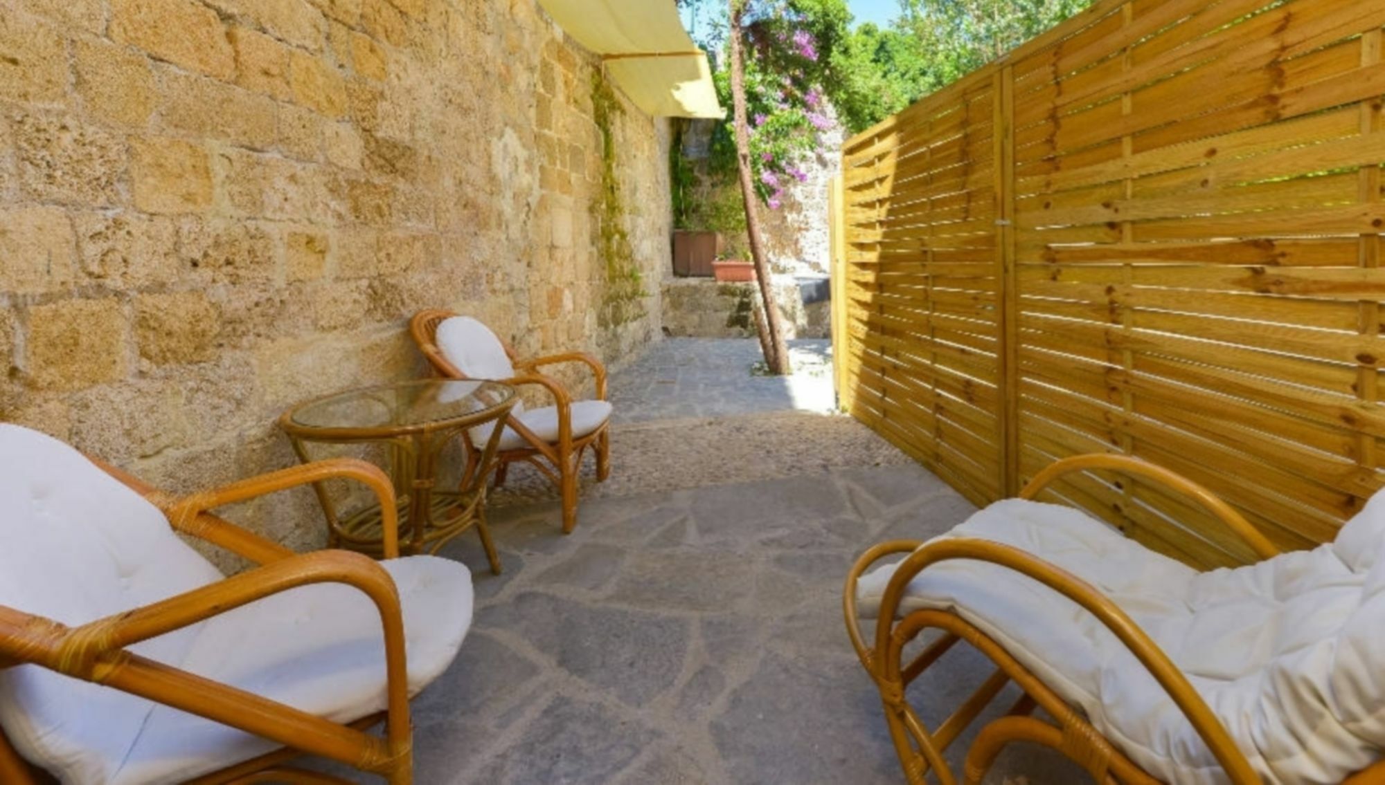 Mulberry Suites Rhodes City Екстериор снимка